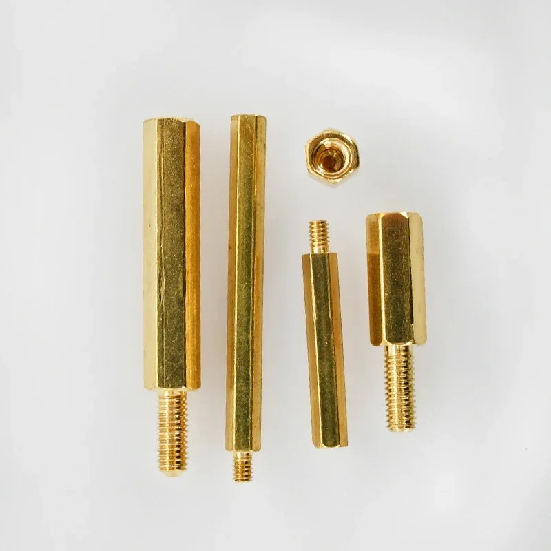 100PCS M2 M2.5 M3 M4  Male-Fem - Screw Organizer Kit recension och pris