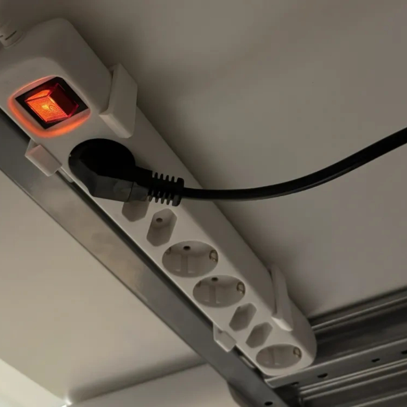 2/4Pcs Power Strip Wall Mount  - Screw Organizer Kit recension och pris